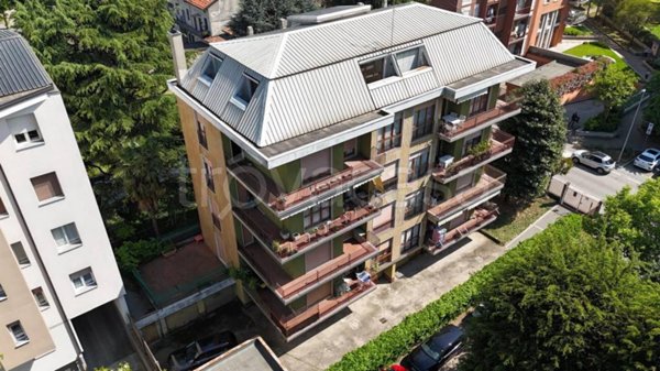 appartamento in vendita a Saronno