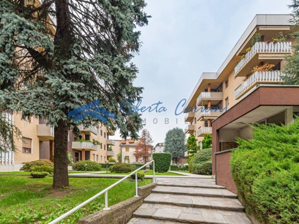appartamento in vendita a Saronno