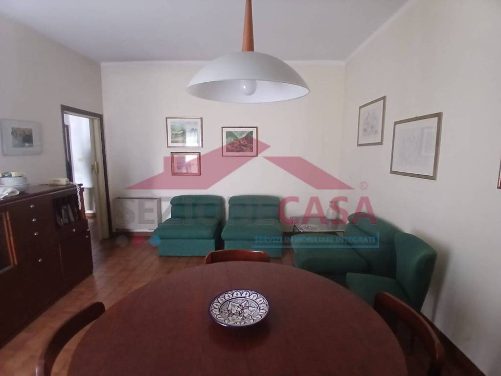 appartamento in vendita a Saronno