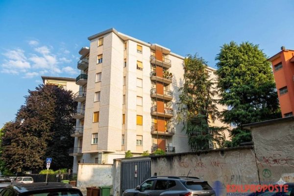appartamento in vendita a Saronno