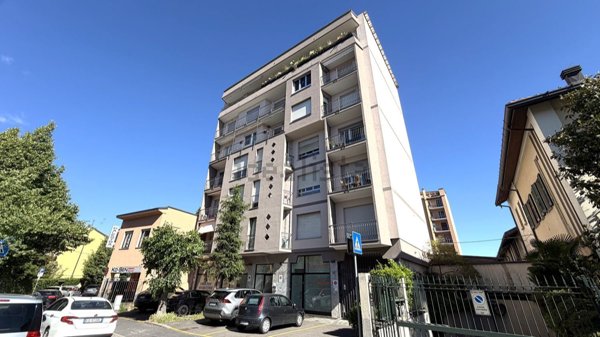 appartamento in vendita a Saronno