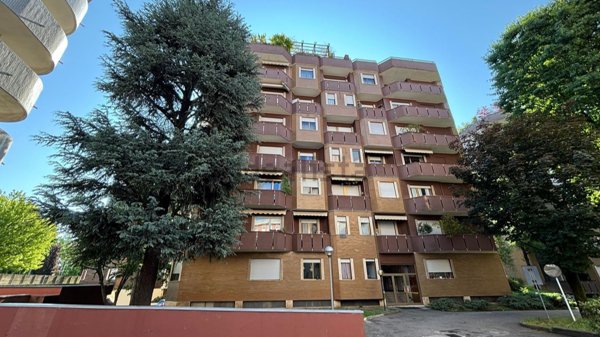 appartamento in vendita a Saronno