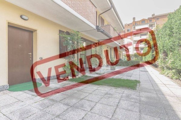appartamento in vendita a Saronno
