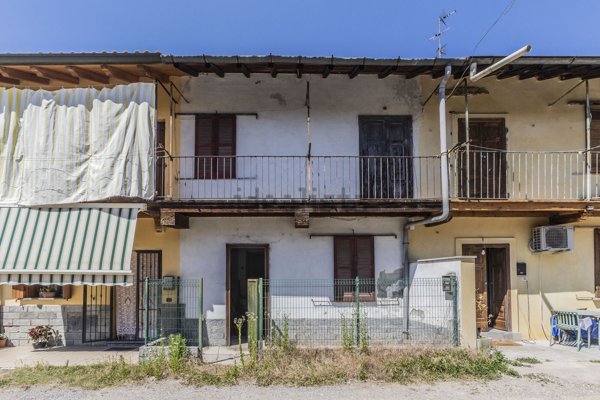 appartamento in vendita a Saronno