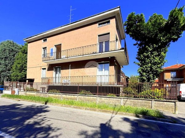 appartamento in vendita a Saronno