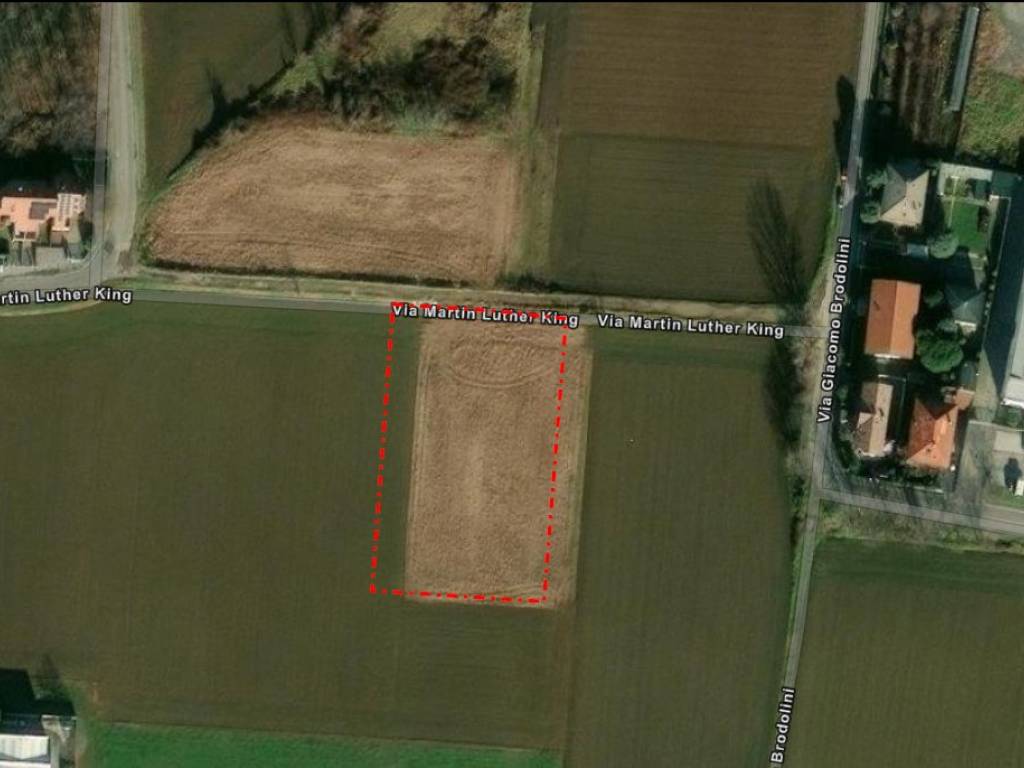 terreno edificabile in vendita a Saronno
