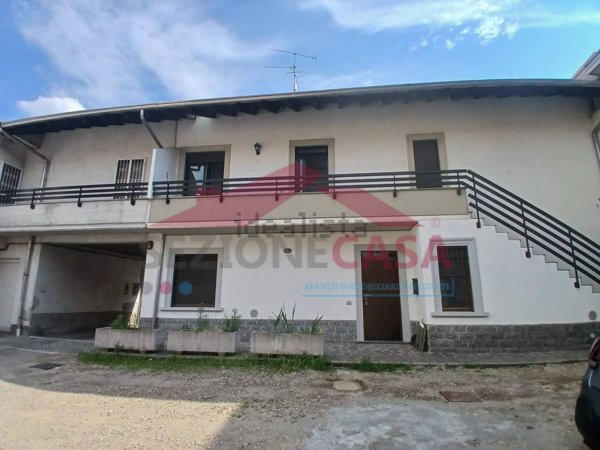 appartamento in vendita a Saronno
