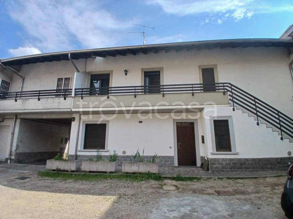 appartamento in vendita a Saronno
