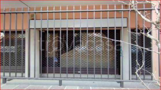 negozio in vendita a Saronno