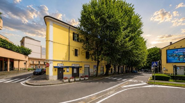 appartamento in vendita a Saronno