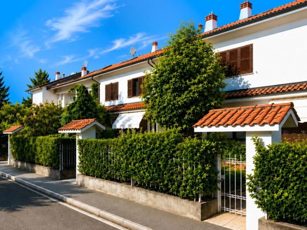casa indipendente in vendita a Saronno