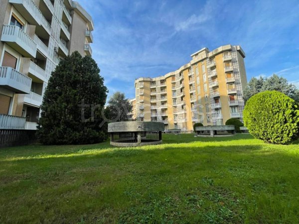 appartamento in vendita a Saronno