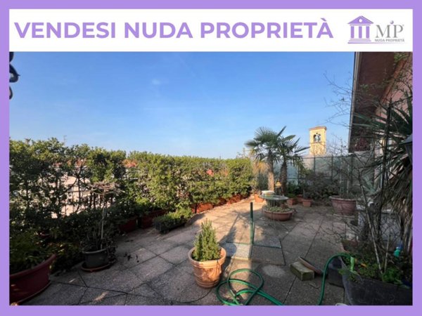 appartamento in vendita a Saronno