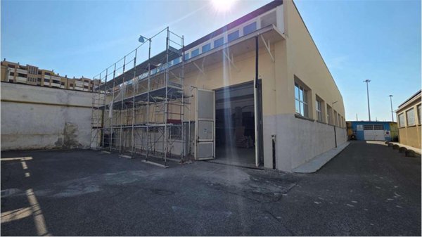 appartamento in vendita a Saronno in zona Fusetti