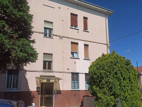 appartamento in vendita a Saronno
