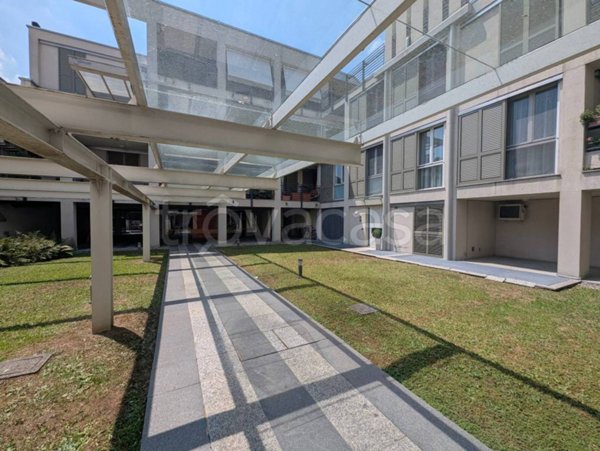 appartamento in vendita a Saronno