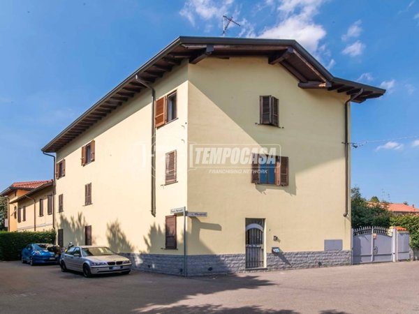 appartamento in vendita a Saronno