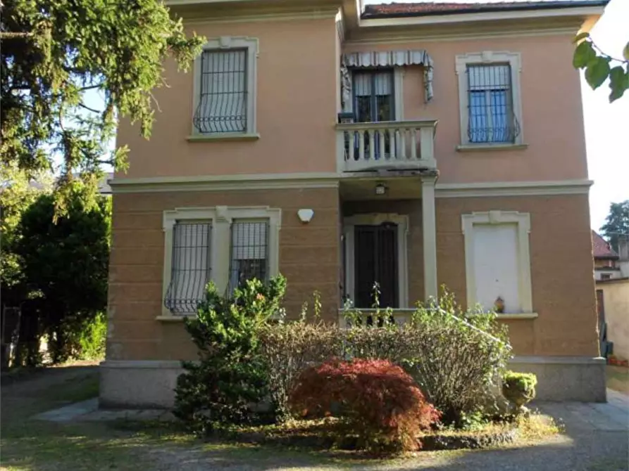 appartamento in vendita a Saronno