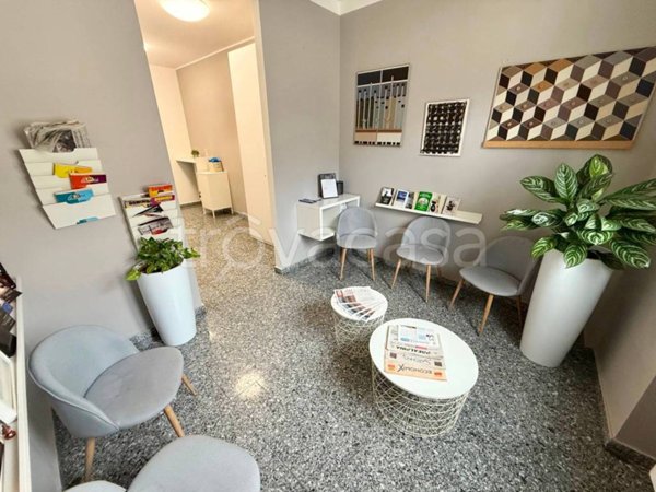 ufficio in vendita a Saronno