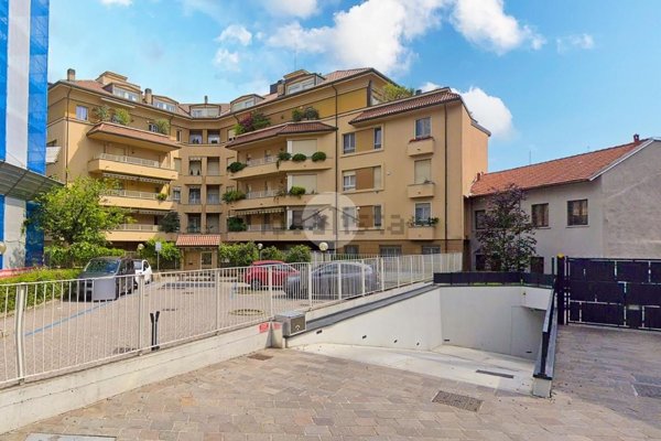 appartamento in vendita a Saronno