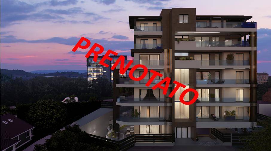 appartamento in vendita a Saronno in zona Campo dei Fiori