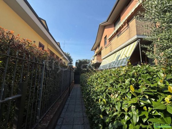 appartamento in vendita a Saronno in zona Dal Pozzo