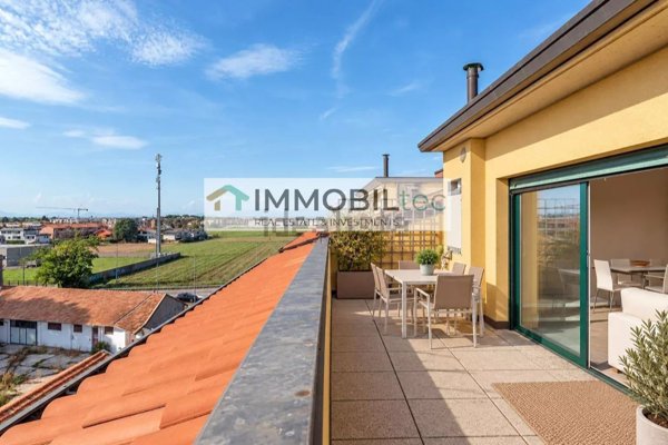 appartamento in vendita a Saronno