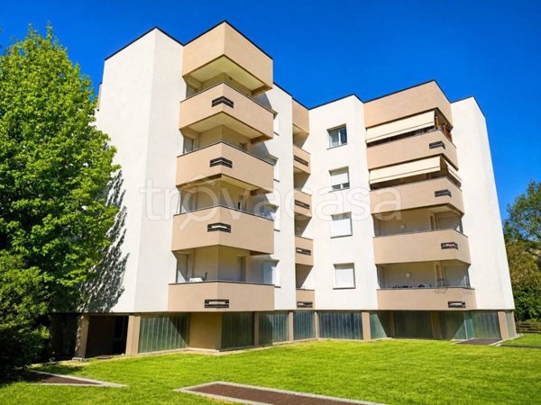 appartamento in vendita a Saronno