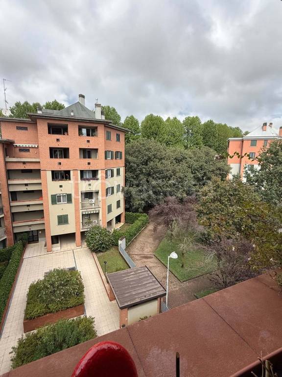 appartamento in vendita a Saronno in zona Dal Pozzo
