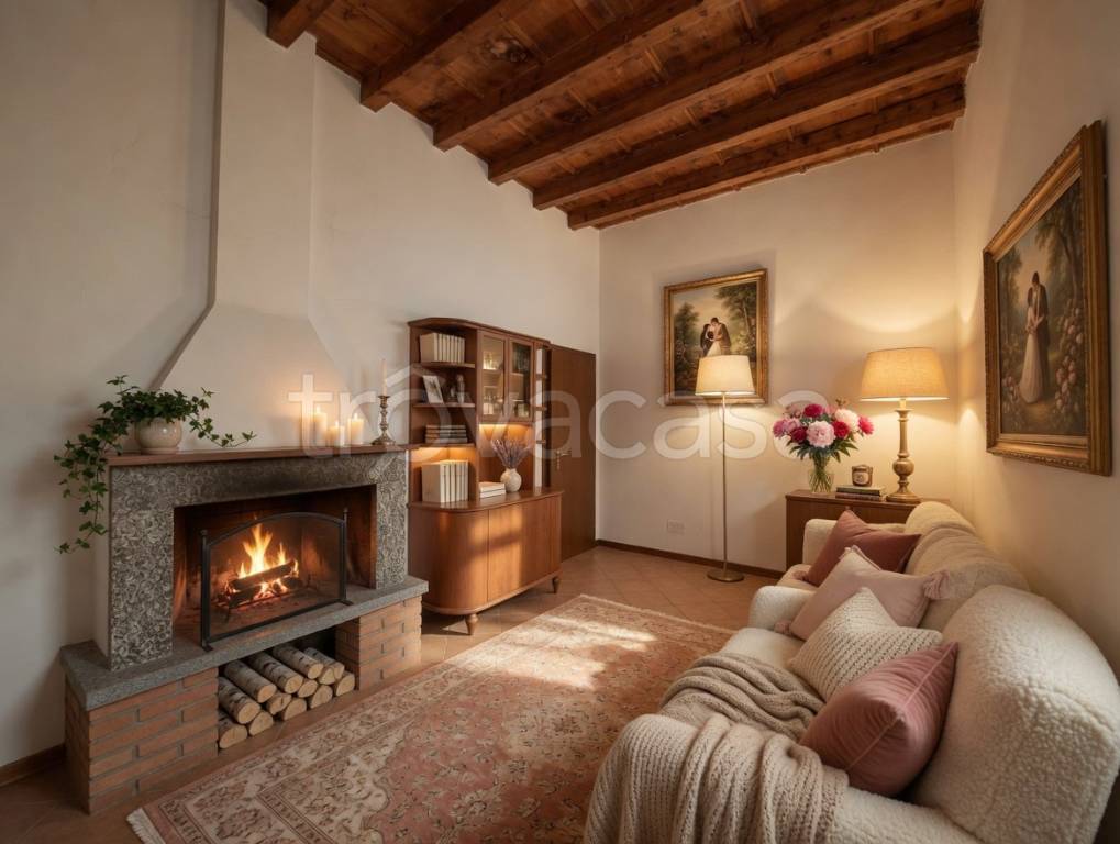casa indipendente in vendita a Saronno