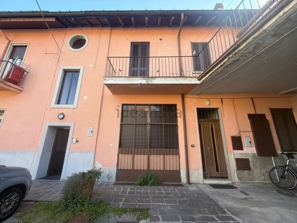 appartamento in vendita a Saronno