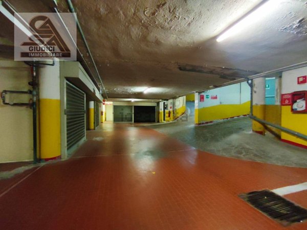 box auto in vendita a Saronno