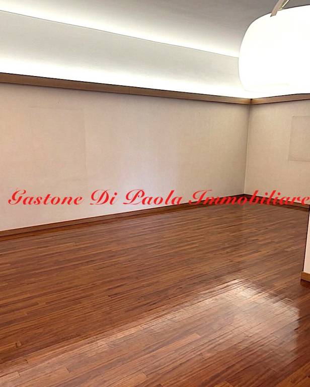 appartamento in vendita a Saronno