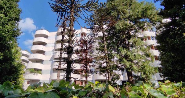 appartamento in vendita a Saronno in zona Dal Pozzo