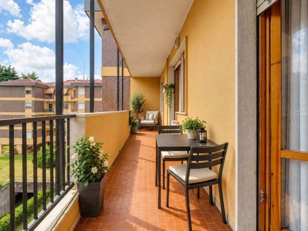 appartamento in vendita a Saronno in zona Dal Pozzo