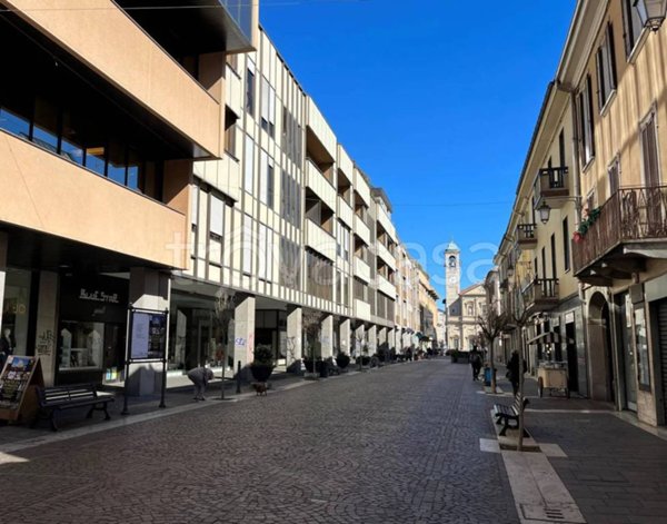 appartamento in vendita a Saronno
