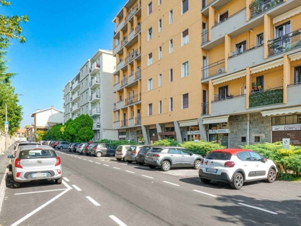 appartamento in vendita a Saronno