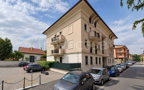 appartamento in vendita a Saronno