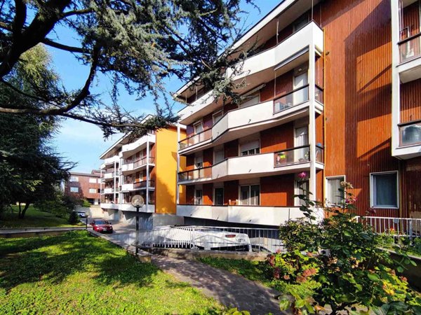 appartamento in vendita a Saronno