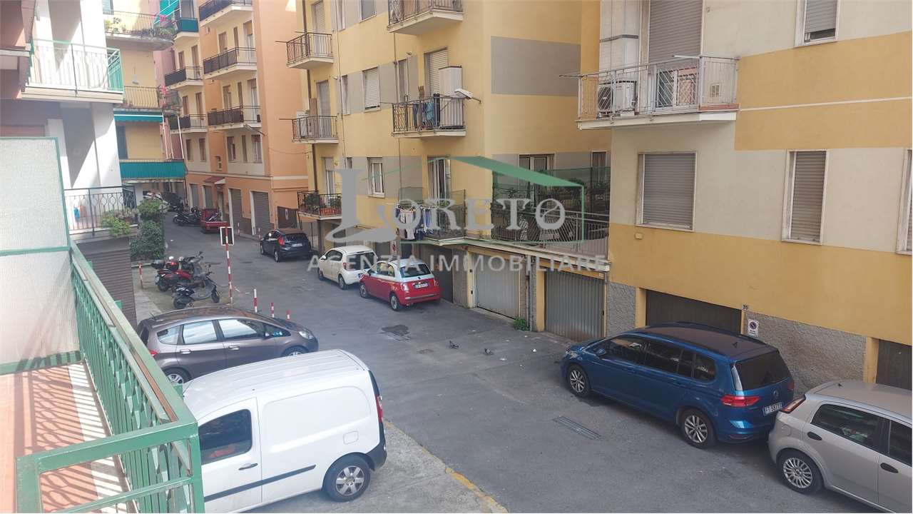 appartamento in vendita a Sesto Calende in zona Sant'Anna