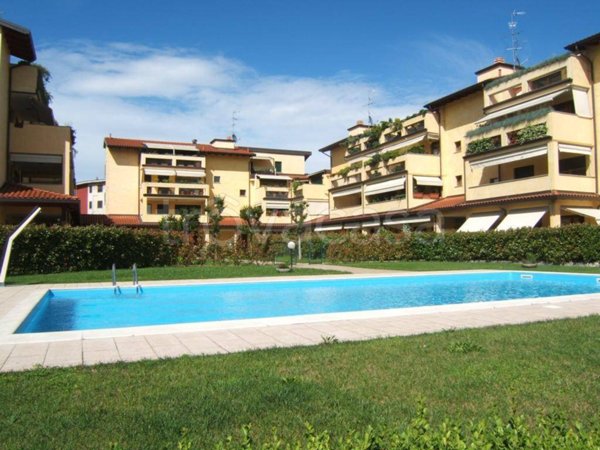 appartamento in vendita a Sesto Calende