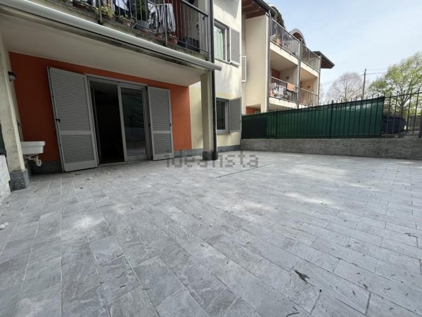 appartamento in vendita a Sesto Calende