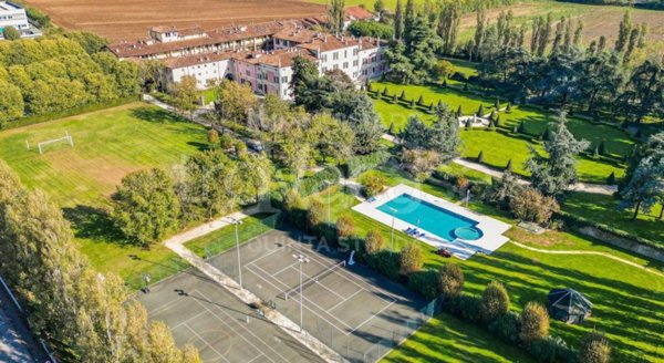 appartamento in vendita a Sesto Calende in zona Sant'Anna