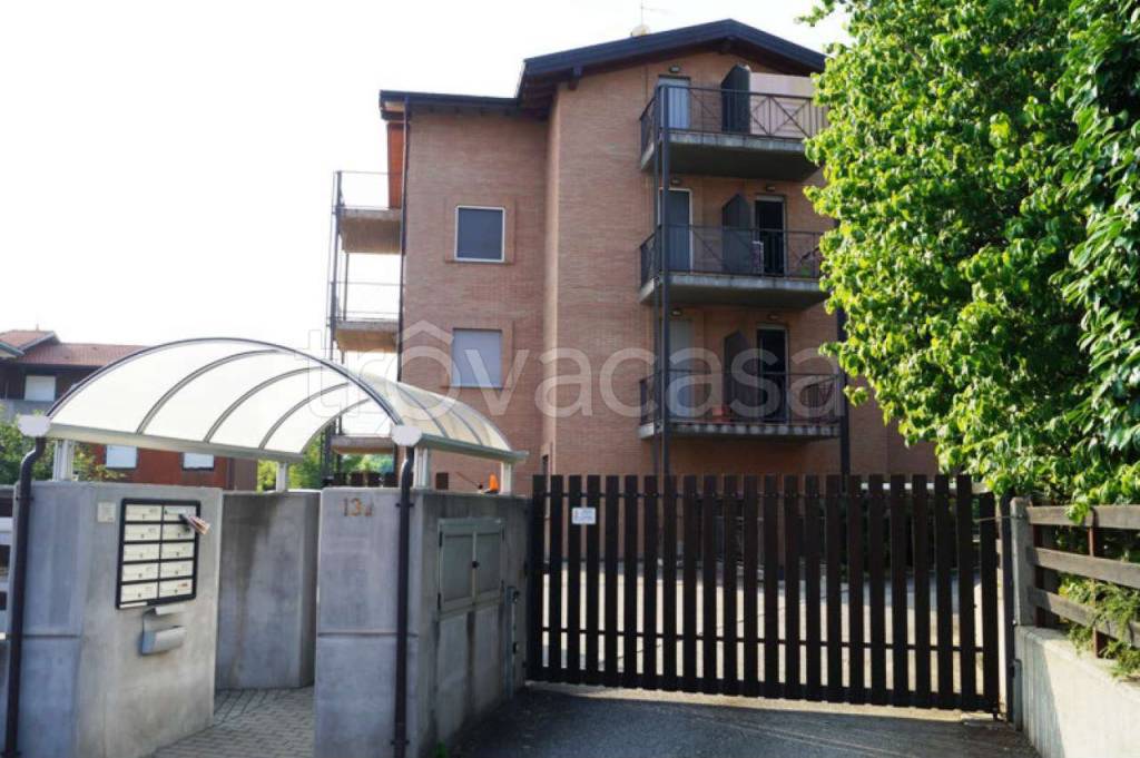 appartamento in vendita a Sesto Calende