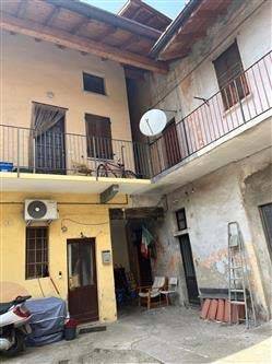 appartamento in vendita a Sesto Calende