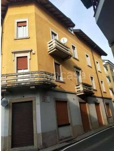 appartamento in vendita a Sesto Calende