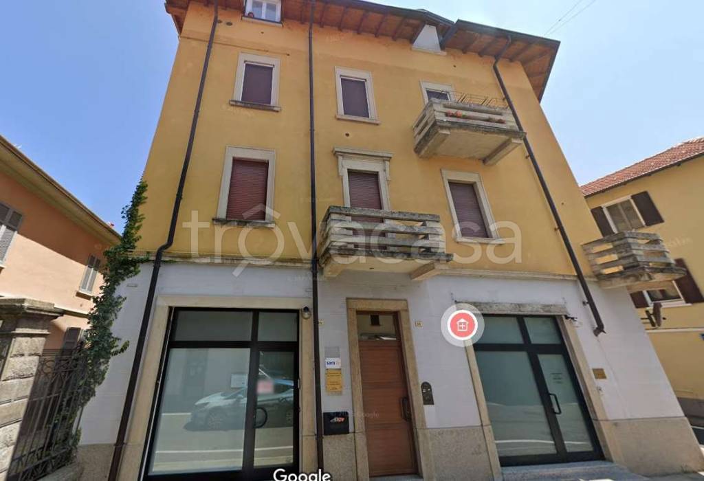 appartamento in vendita a Sesto Calende
