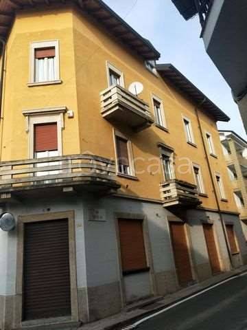 appartamento in vendita a Sesto Calende
