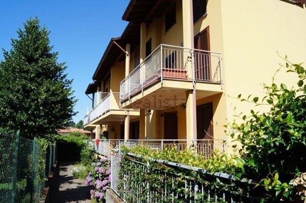 appartamento in vendita a Sesto Calende