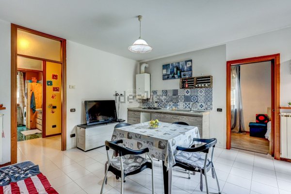 appartamento in vendita a Sesto Calende